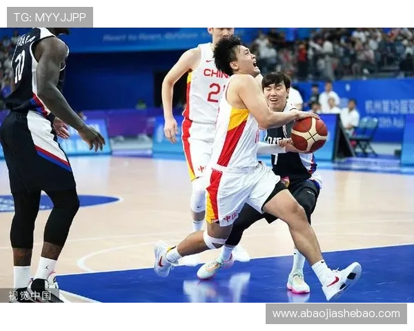 中国男篮逆袭战胜菲律宾，晋级世界杯八强创历史新高