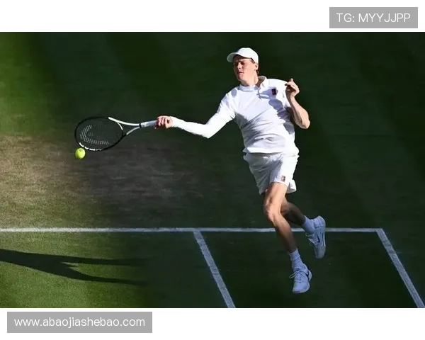 全新赛季网球盛宴开幕 国内外名将争夺世界排名冠军宝座