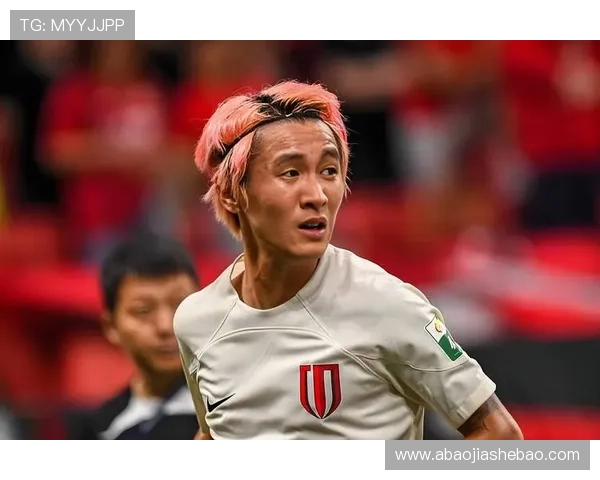 国足新星闪耀世界赛场 全场两球助攻引爆球迷热议 国足新星闪耀世界赛场 全场两球助攻引爆球迷热议