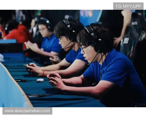 电竞赛事盛况再掀热潮 各大战队争夺冠军荣耀创新玩法引爆粉丝热情 电竞赛事盛况再掀热潮 各大战队争夺冠军荣耀创新玩法引爆粉丝热情