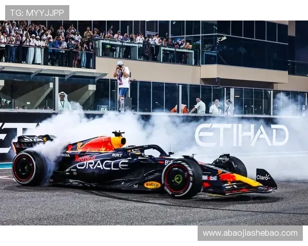 F1赛季精彩回顾:红牛强势领跑 法拉利表现回暖 梅赛德斯挑战持续升级 F1赛季精彩回顾:红牛强势领跑 法拉利表现回暖 梅赛德斯挑战持续升级