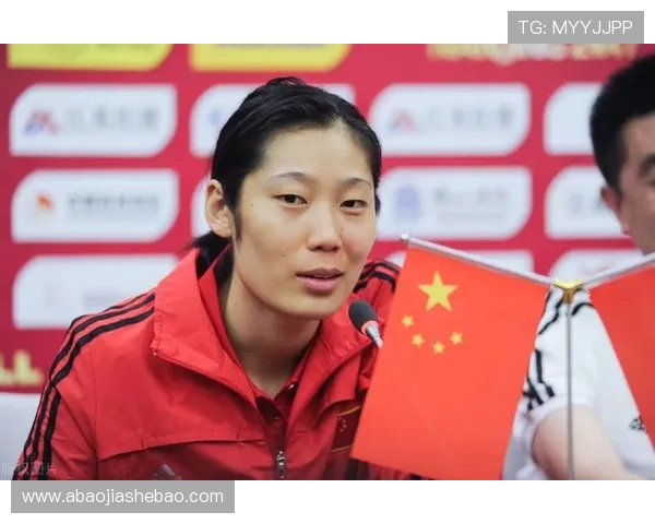 中国女排迎战世界强队,全力冲击巴黎奥运资格赛新篇章 中国女排迎战世界强队,全力冲击巴黎奥运资格赛新篇章