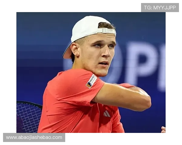 网球世界震动！新星横空出世，挑战老将争夺大满贯荣誉